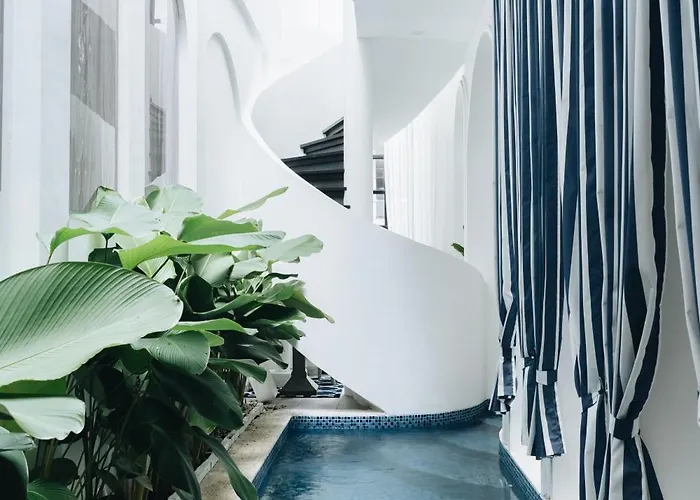 Muzo, By Orivista * Seminyak (Bali)