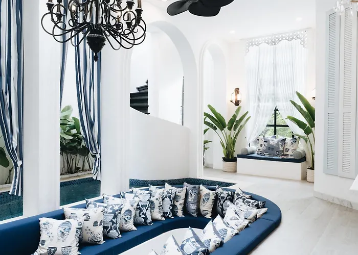 Muzo, By Orivista Villa *